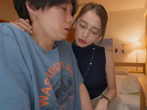 Nữ quỷ khiến bao con cặc bị mộng tinh đêm khuya