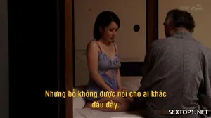 "Chồng tôi và anh là đồng nghiệp, quan hệ với tôi thì hơi quá đáng."