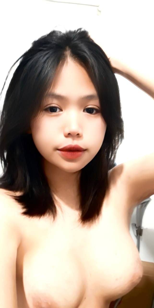 Chị quản lý xinh dâm và cậu nhân viên thật có số hưởng