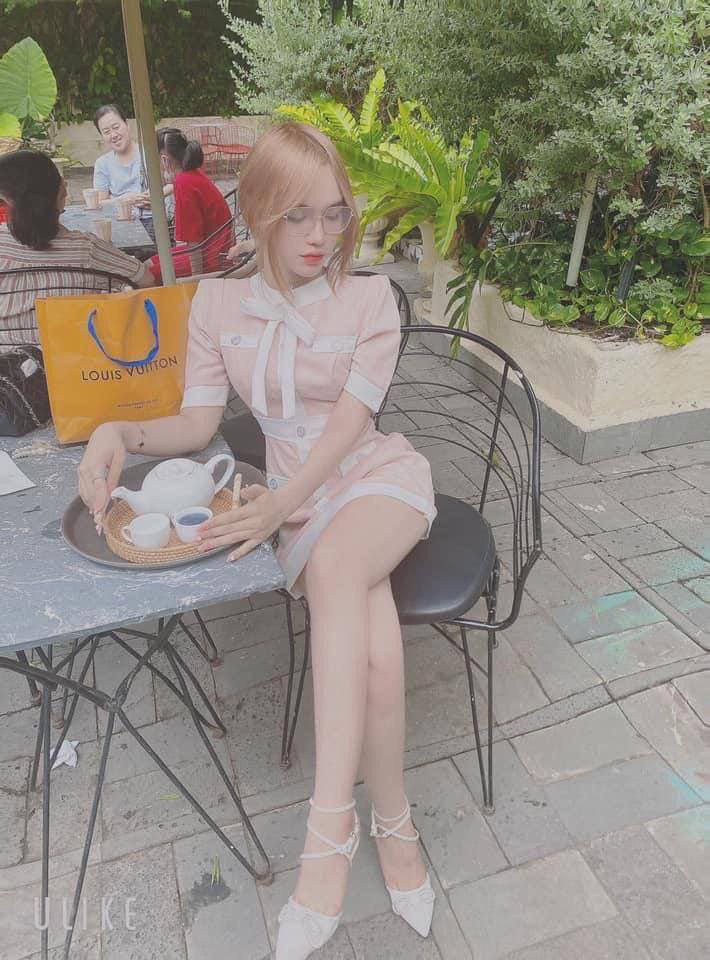 vd hơi mờ nha 😛